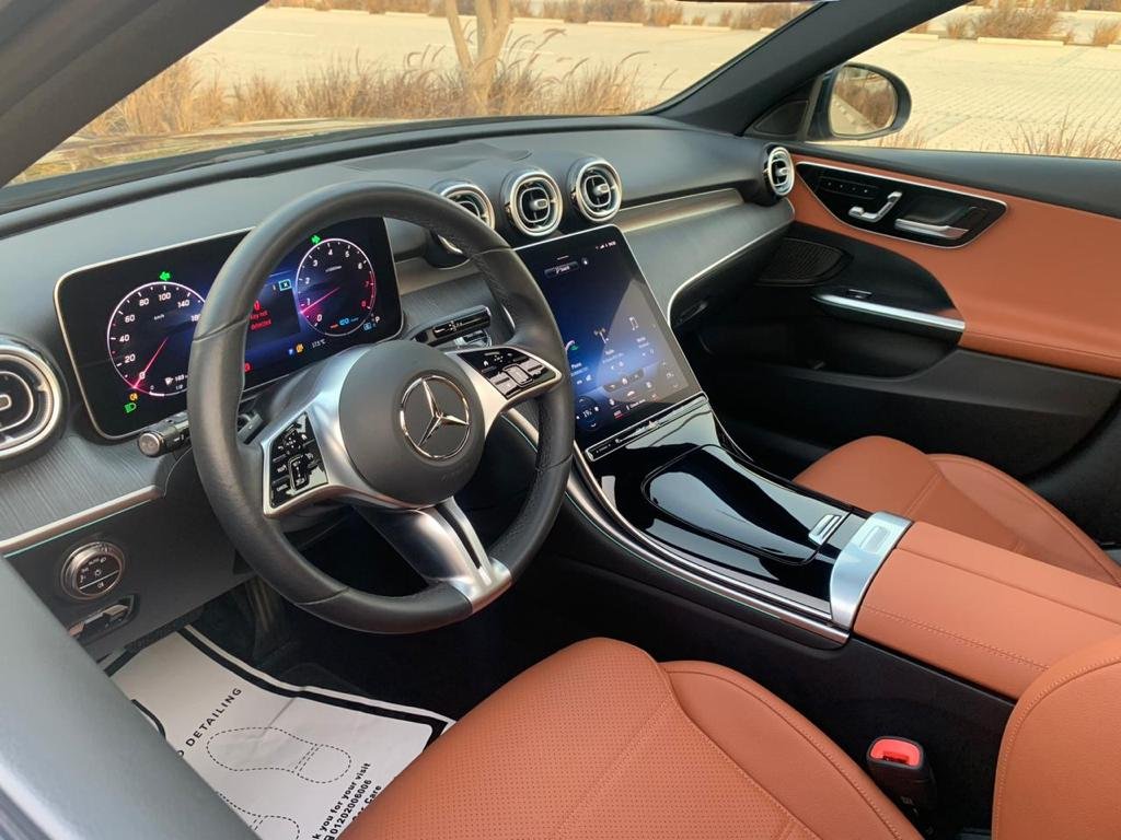 ايجار اشيك سيارة مرسيدس c180-c200 موديل 2024